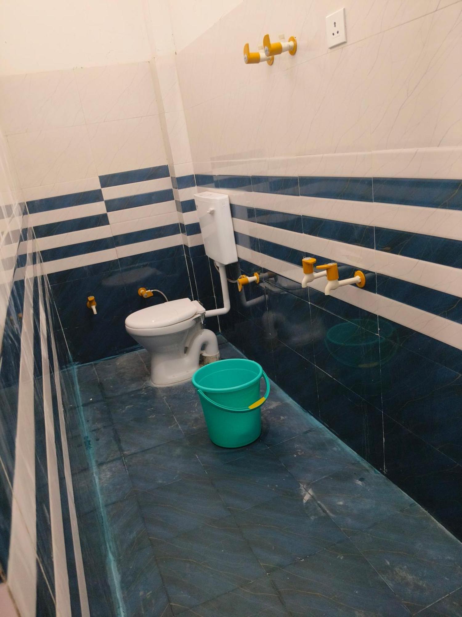 Rameshwar Dham Andhra Bhavan Naimisharanya Экстерьер фото